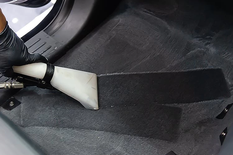 BiOHY Teppichshampoo (3x1l Flasche) | Teppichreiniger Ideal Zur Entfernung Von Hartnäckigen Flecken | SPEZIELL FÜR WASCHSAUGER ENTWICKELT - Image 6