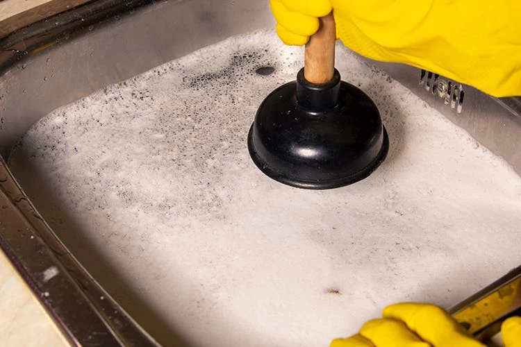 BiOHY Rohrreiniger (10l Kanister) | EXTRA STARK | Flüssiger, Hochkonzentrierter Abflussreiniger | Geruchsneutral | Für Alle Verstopfungen - Image 7