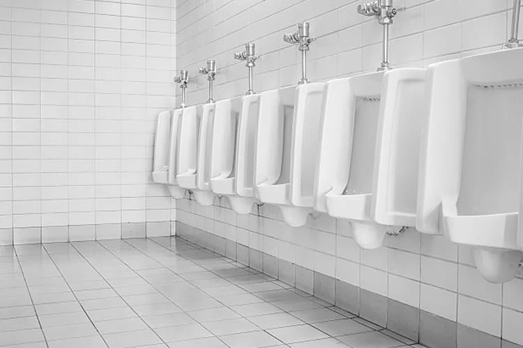 BiOHY WC-Reiniger (24x20l Kanister) | EXTRA STARK | Profi Bio Konzentrat | Dickflüssiges Reinigungs-Gel | Ideal Gegen Urinstein - Image 6